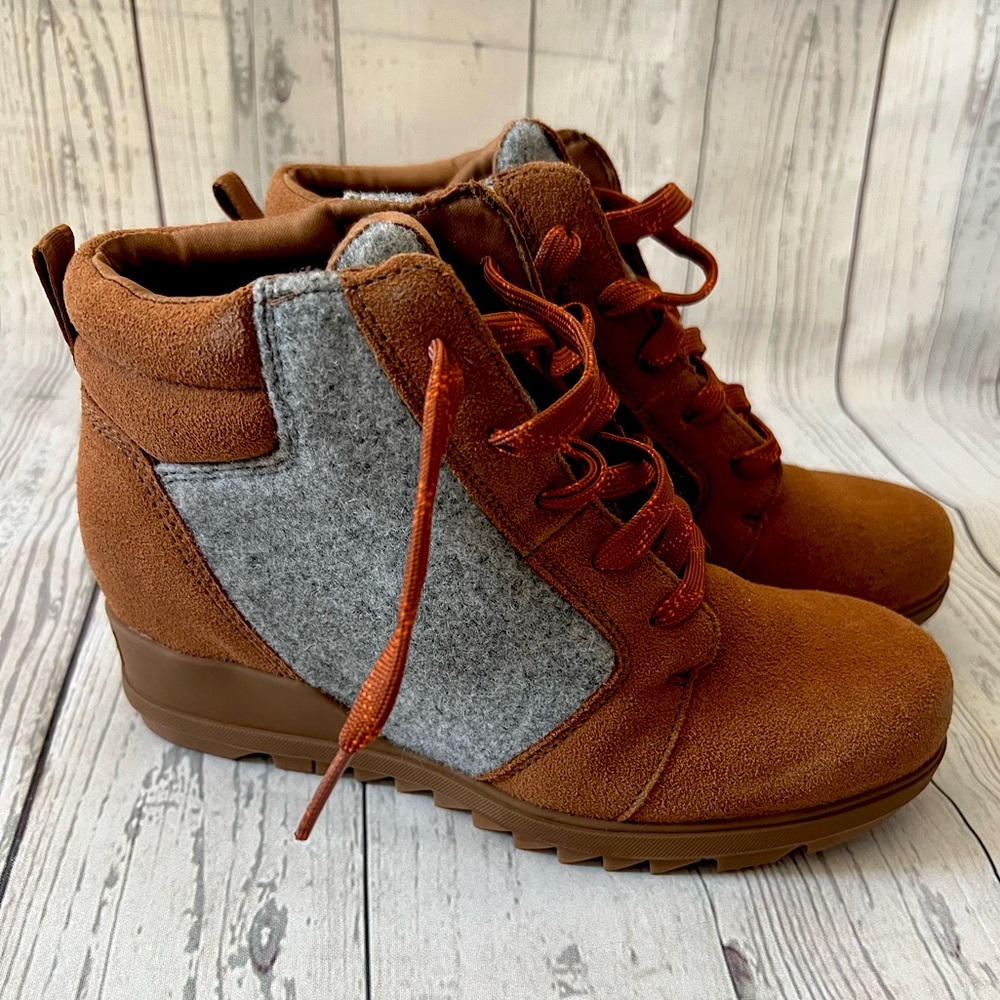 Sorel Women's Evie Ankle Lace Boot